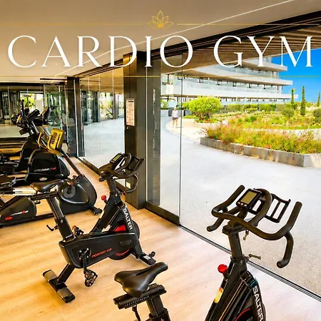 Lolabeachfront - Indoor Heated Pool & - Premium Gym - Private Garden - 5 Min Train To Airport Torremolinos